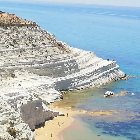 La Roccia Bianca ריאלמונטה
