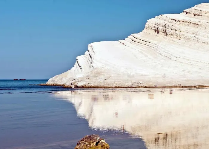 La Roccia Bianca Oda ve Kahvaltı Realmonte